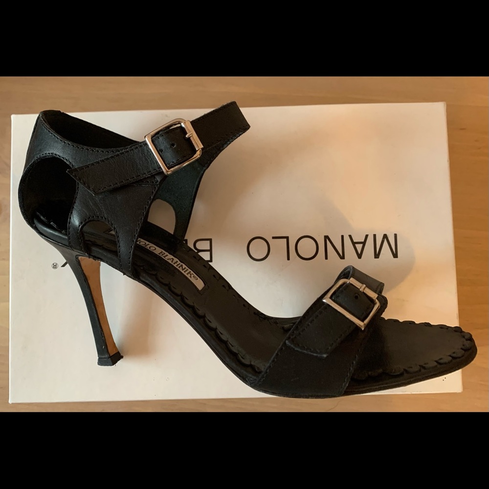 Manolo Blahnik black leather 3 inch heels